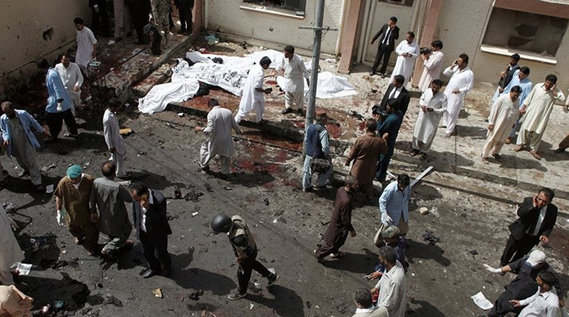 Επίθεση τζιχαντιστών στο Πακιστάν: Πάνω από 15 οι νεκροί και 40 τραυματίες